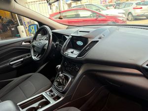 Ford Kuga ST-Line 1.5 TDCi Auto-Start-Stop 88 kW  - Foto 24