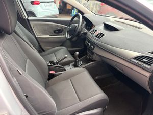 Renault Megane 3p Dynamique 1.5 dCi 85cv eco2  - Foto 25