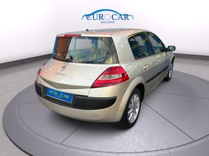 Renault Megane 5p Dynamique 1.5 dCi 105cv eco2  - Foto 7
