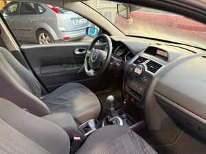 Renault Megane 5p Dynamique 1.5 dCi 105cv eco2  - Foto 21
