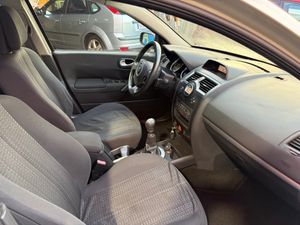 Renault Megane 5p Dynamique 1.5 dCi 105cv eco2  - Foto 23