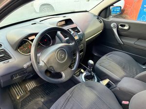 Renault Megane 5p Dynamique 1.5 dCi 105cv eco2  - Foto 12