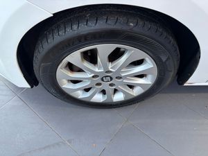 Seat Leon 1.6 TDI CR 105 CV Start&Stop Reference  - Foto 17
