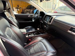 SsangYong Rexton D22 DTR 4x2 Premium 7 plazas  - Foto 34