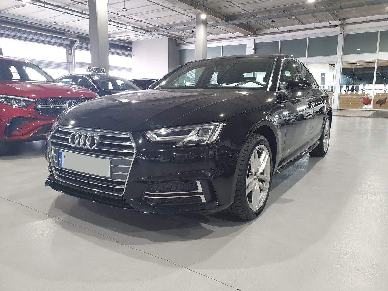 Audi A4 SPORT   - Foto 1