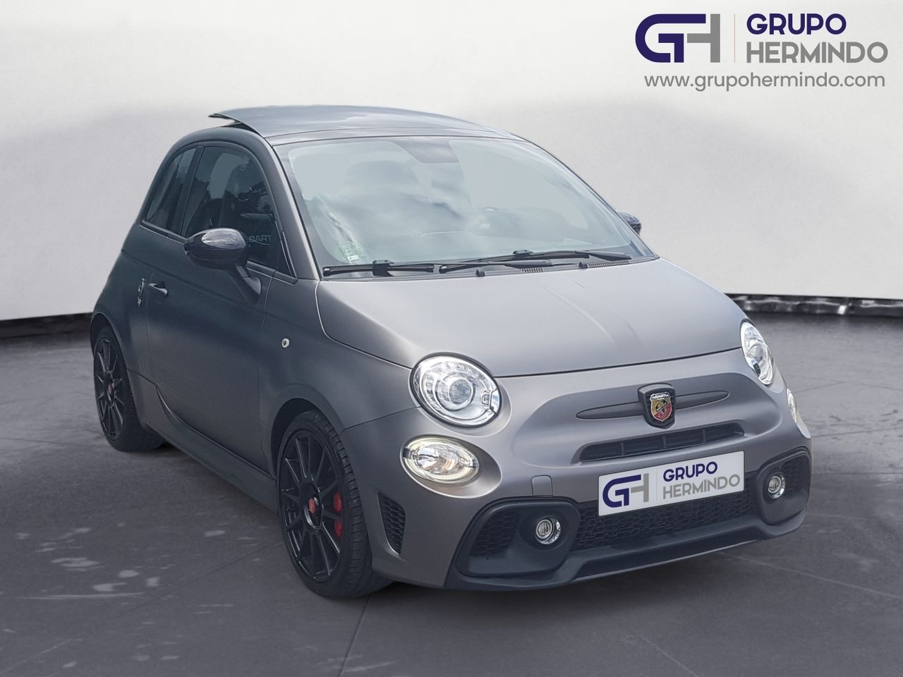 Abarth 500 595 COMPETIZIONE 1.4 16 V T-JET 132 KW+TECHO+PACK CARBON + PACK TURISMO+ CUERO+ AUDIO BEATS   - Foto 1