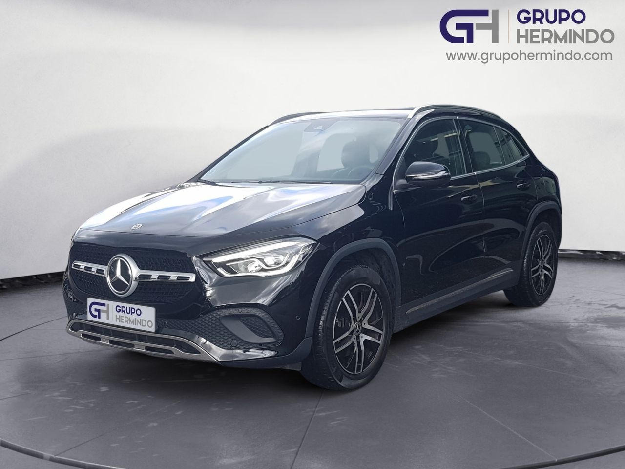 Mercedes GLA 200 D   - Foto 1