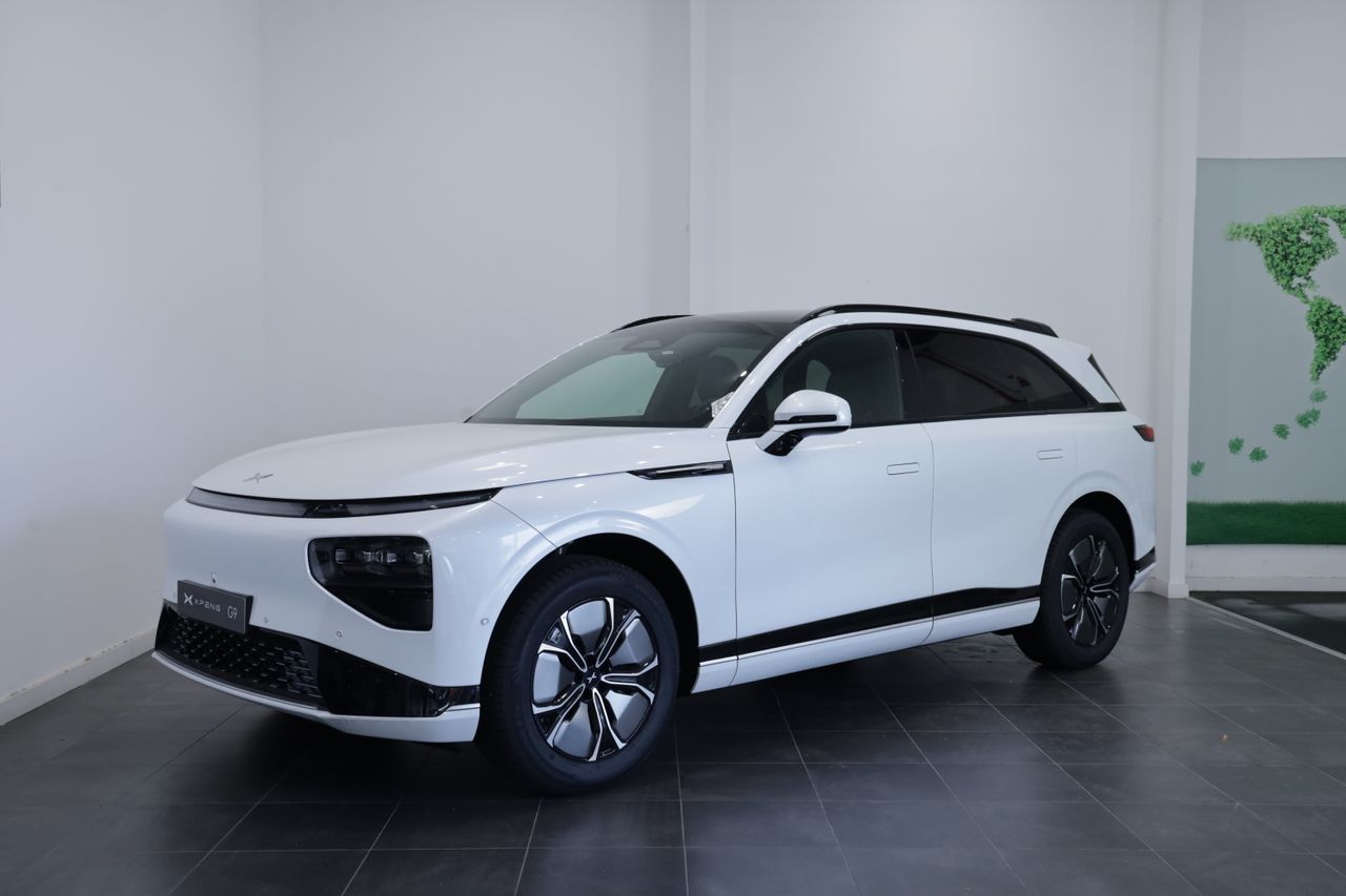 Xpeng G9 Long Range RWD  - Foto 1