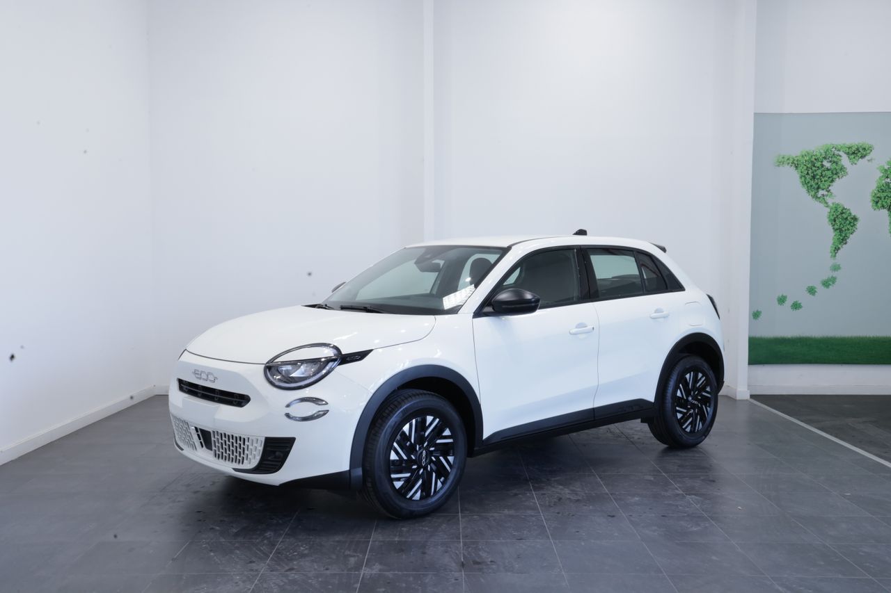 Fiat 600 600 MHEV 1.2 74kW (100CV) DDCT  - Foto 1