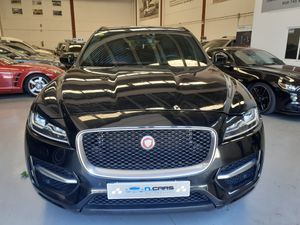 Jaguar F-Pace 3.0L TdV6 AWD Automático RSport   - Foto 3
