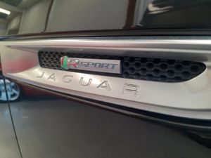 Jaguar F-Pace 3.0L TdV6 AWD Automático RSport   - Foto 19