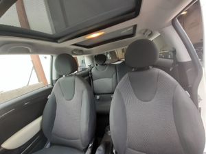 MINI Cooper 1.4i    - Foto 11