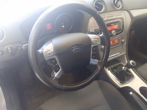 Ford Mondeo 1.8 Tdci Trend   - Foto 8