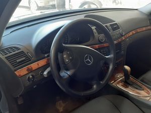 Mercedes Clase E 270 CDI   - Foto 8