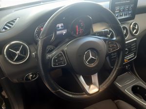 Mercedes CLA Shooting Brake 200cdi   - Foto 8