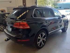 Volkswagen Touareg 3.0L TdV6 AWD Automático    - Foto 5