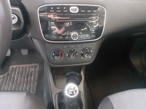 Fiat Punto 1.2 8v Easy 67cv   - Foto 9