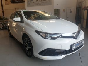 Toyota Auris 1.4 90D Active 5p   - Foto 4