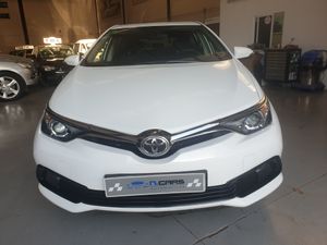 Toyota Auris 1.4 90D Active 5p   - Foto 3