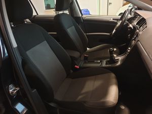 Volkswagen Golf 1.6 Tdi Advance   - Foto 13