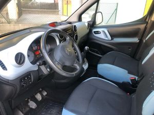 Citroën Berlingo 1.6 HDI 92 CV AÑO 2014   - Foto 10