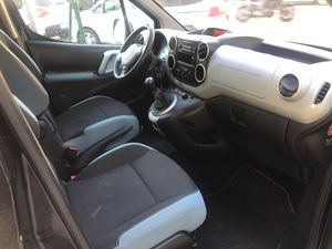 Citroën Berlingo 1.6 HDI 92 CV AÑO 2014   - Foto 8