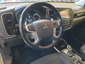 Mitsubishi Outlander 2.4 Phev Kaiteki Auto 4wd   - Foto 8