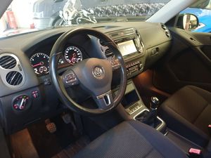 Volkswagen Tiguan 2.0 Tdi 4x2 BlueMotion Tech   - Foto 8