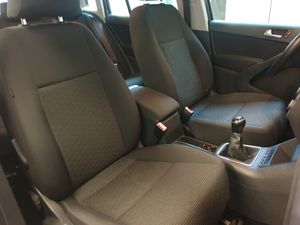 Volkswagen Tiguan 2.0 Tdi 4x2 BlueMotion Tech   - Foto 13