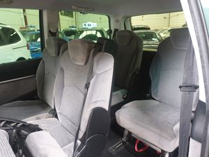 Peugeot 807 Premium 2.0 Hdi 136   - Foto 12