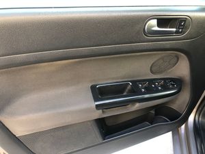 Volkswagen Golf Plus GOLF PLUS 1.6 i 102 cv   - Foto 9