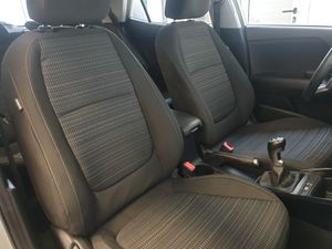 Kia Stonic 1.0 Tgdi Mhev Drive   - Foto 14