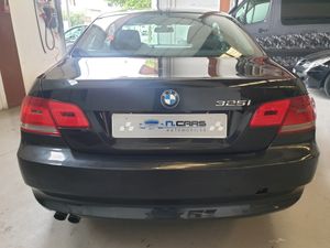 BMW Serie 3 325i   - Foto 6