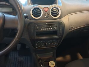 Citroën C2 1.4i Furio   - Foto 8