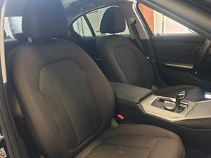 BMW Serie 3 320i Xdrive   - Foto 15