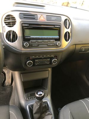 Volkswagen Tiguan 1.4 i 122 cv - Foto 10