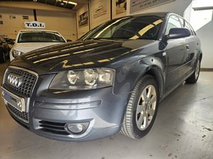 Audi A3 2.0 TDI Attraction - Foto 12