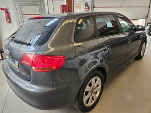 Audi A3 2.0 TDI Attraction - Foto 4