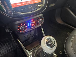 Opel Adam ADAM ROCKS 1.0 ECOTEC Direct Injection Turbo 115 CV - Foto 10