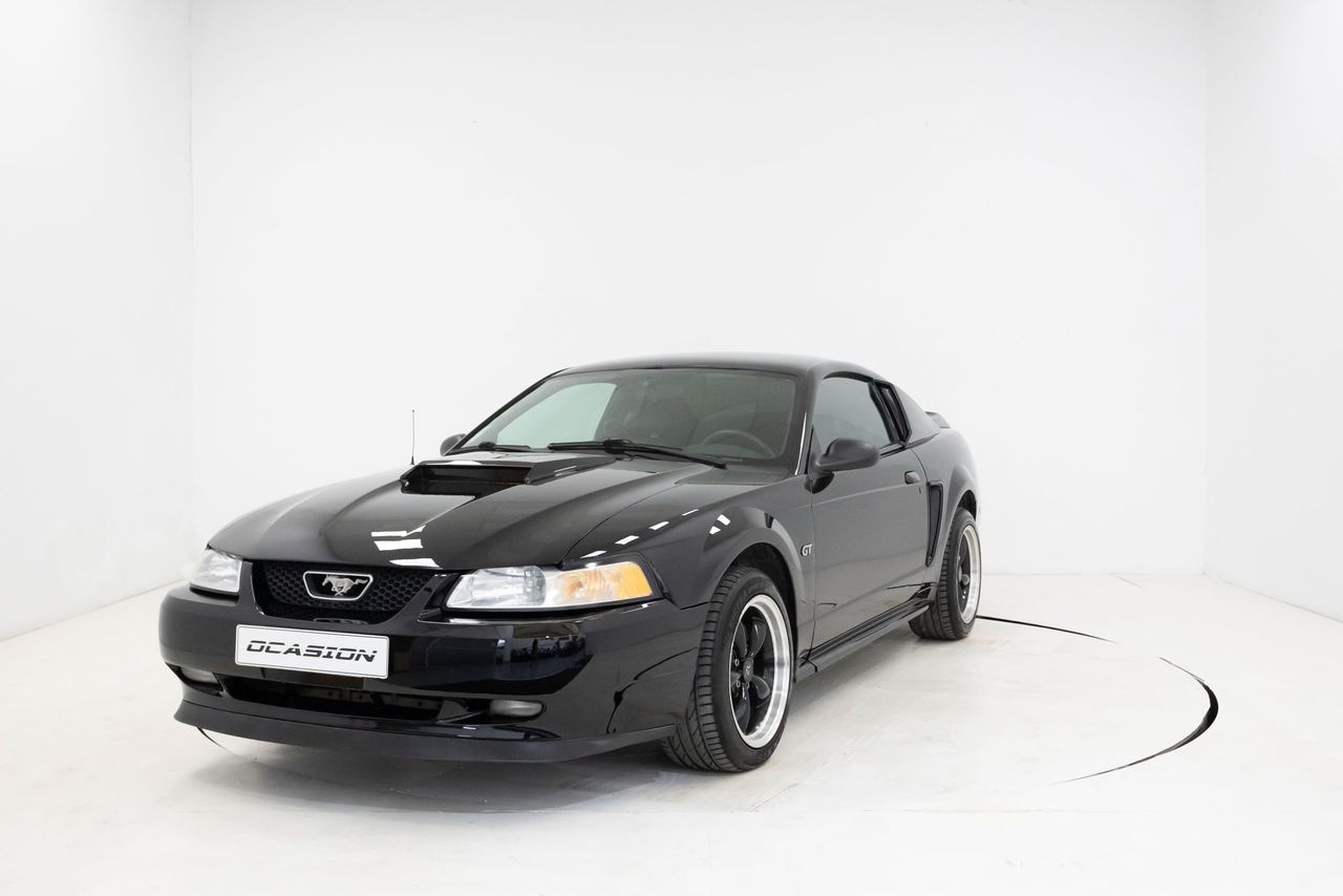 Ford Mustang COUPÉ GT 4.6 264 cv   - Foto 1