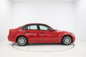 BMW Serie 3 318 i 2.0 129 cv   - Foto 33