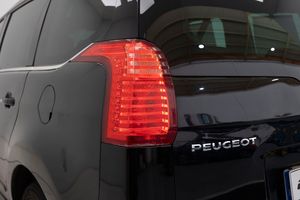 Peugeot 5008 1.6HDI 109 cv 7 PLAZAS   - Foto 42