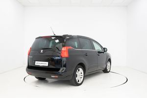 Peugeot 5008 1.6HDI 109 cv 7 PLAZAS   - Foto 3