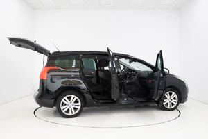 Peugeot 5008 1.6HDI 109 cv 7 PLAZAS   - Foto 12