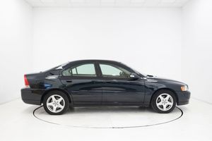 Volvo S60 2.4D 163 cv   - Foto 36