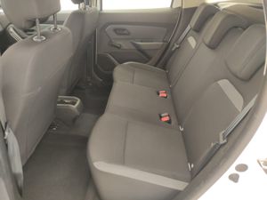 Dacia Duster Essent. Blue dCi 85kW (115CV) 4X2  - Foto 9