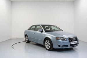 Audi A4 3.2 FSI quattro tiptronic 255cv  - Foto 34