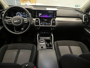 Kia Sorento 1.6 T-GDi HEV Drive 4x2 7pl 230cv  - Foto 12