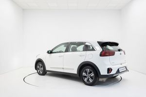 Kia Niro Híbrido Enchufable 1.6 141 cv AT6 CONCEPT   - Foto 46