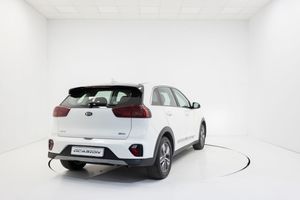 Kia Niro Híbrido Enchufable 1.6 141 cv AT6 CONCEPT   - Foto 3